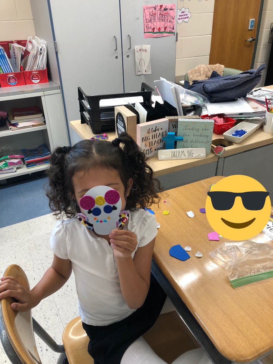 Miss Tornquist tweet media