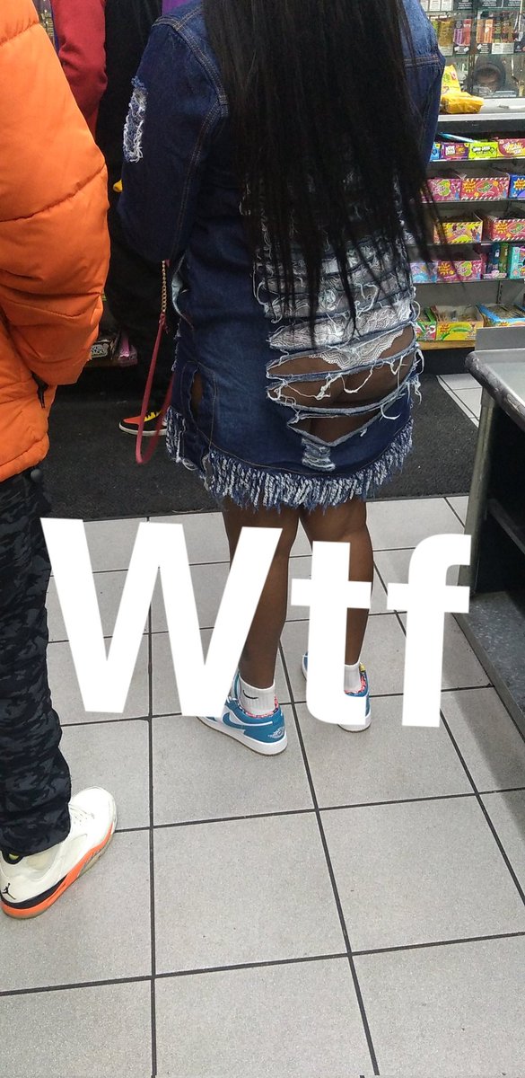 mrrod256's tweet photo. So during The Magic City Classic this what is the fit huh...🤔🤐 https://t.co/WyZoyvdRYP