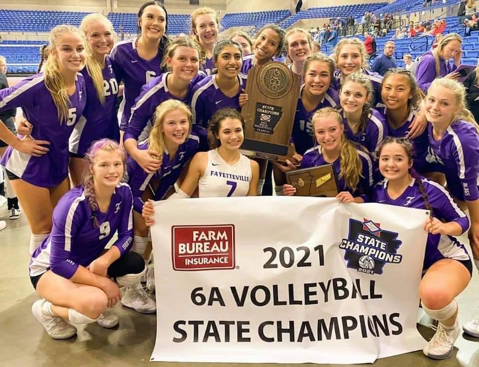 FHSVolleydogs's tweet photo. Starting November thankful for the journey! #2020NE #statechamps https://t.co/mCWIBgnN7G
