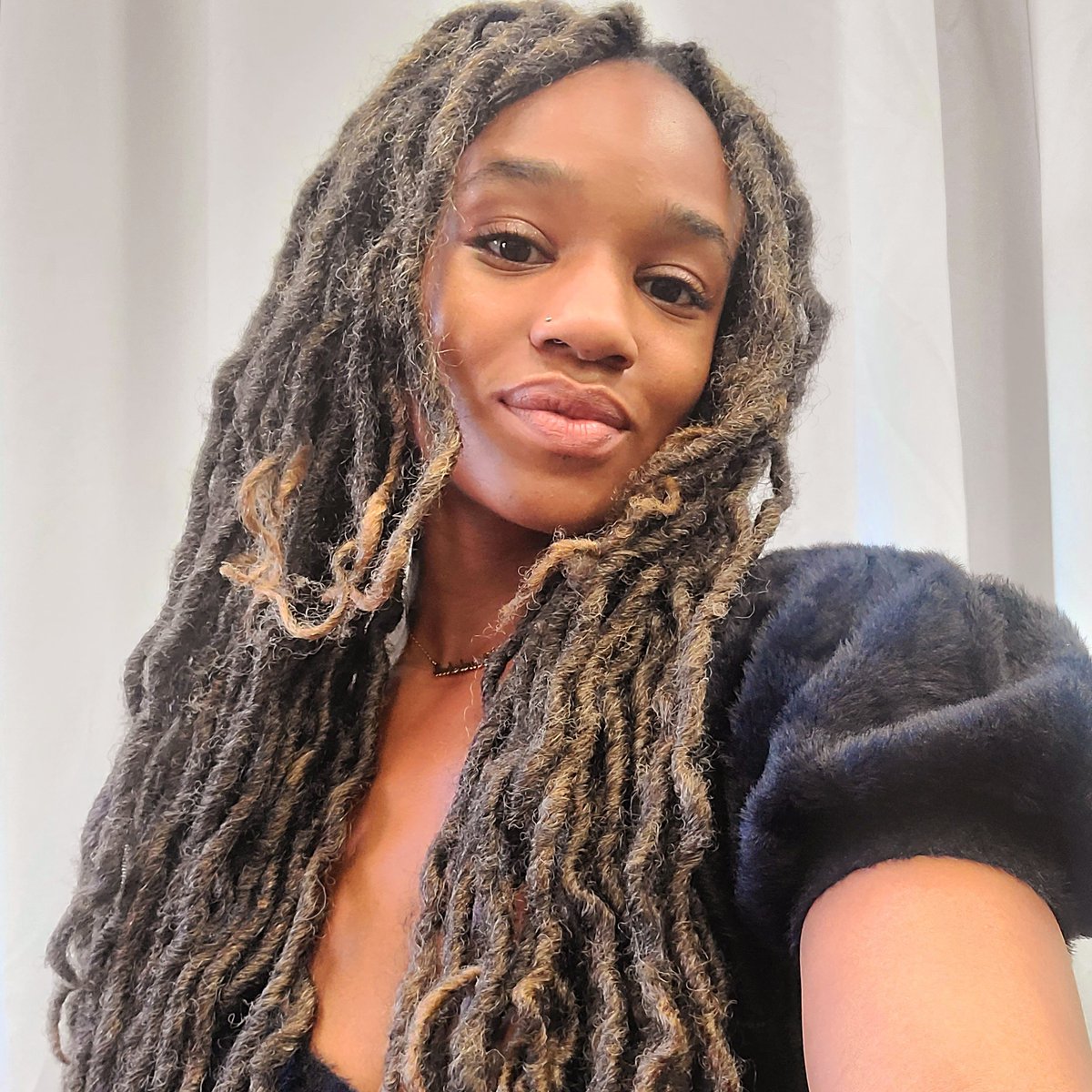 sweetskinyaya's tweet photo. #NewProfilePic https://t.co/JHe1c5weOX