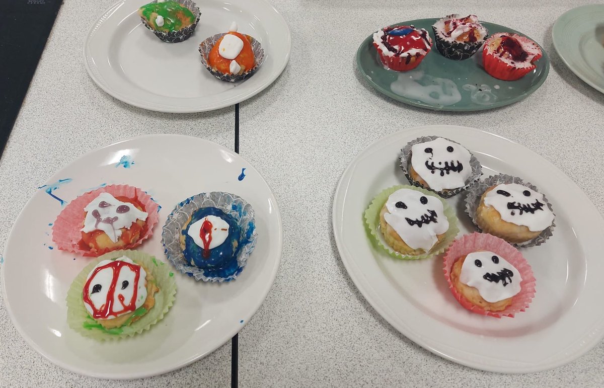 griffin_he's tweet photo. Just some of the Amazing decorating skills from last weeks S1 Halloween muffins 🎃👻🧡@LargsAcademy @FoodTextiles https://t.co/zkigDXpVWz