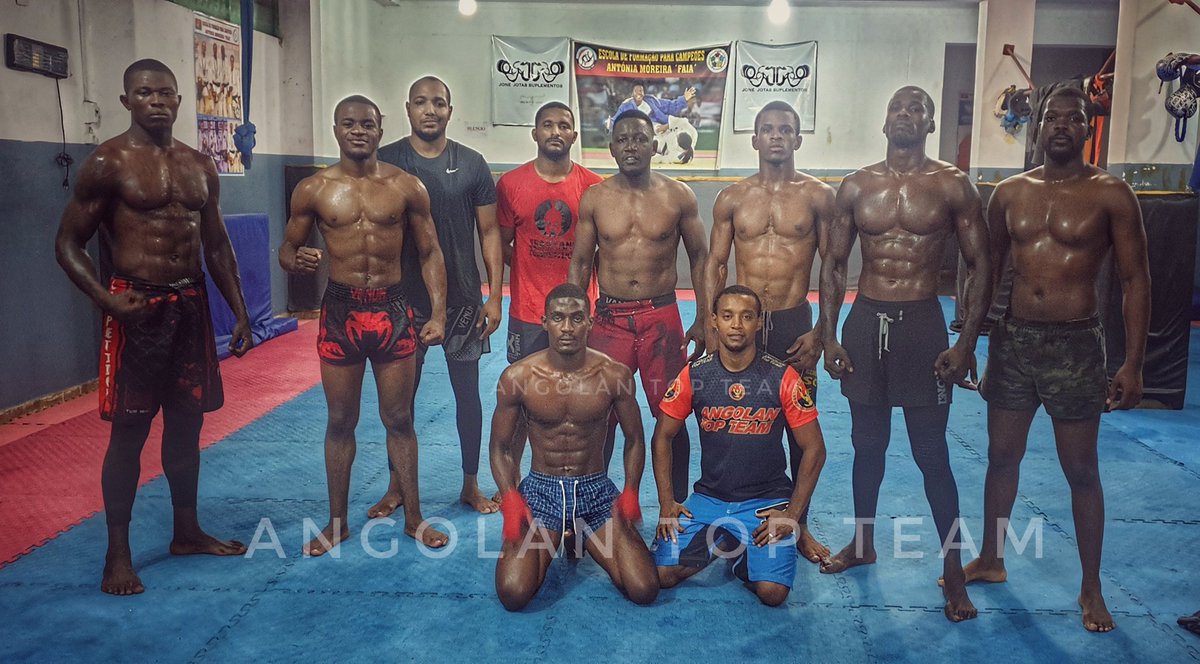 AngolanTopTeam's tweet photo. "We never stay the same..." 💯🤼♀️🥊✊🏾
A Estrela ⭐ aqui é a EQUIPA
•
#weculture #wecultured #mmaisasport
#sparr #sparring
#WeAreATT🇦🇴 #AngolanTopTeam👊🏾🇦🇴
#mma_made_in_angola
#MMAMadeInAngola
#PrimeiraEquipaDeMMAdeAngola #mma #mmaangola #ufc #muaythai #onefc #bellator https://t.co/KzCJiJJ73s