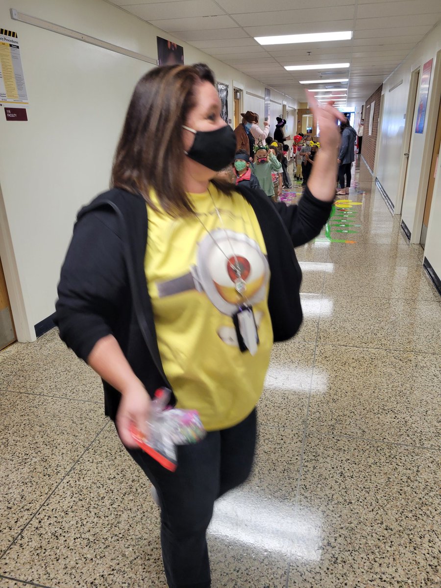 FerndaleEarlyEd's tweet photo. Costume day fun https://t.co/9MBXy1g0FP