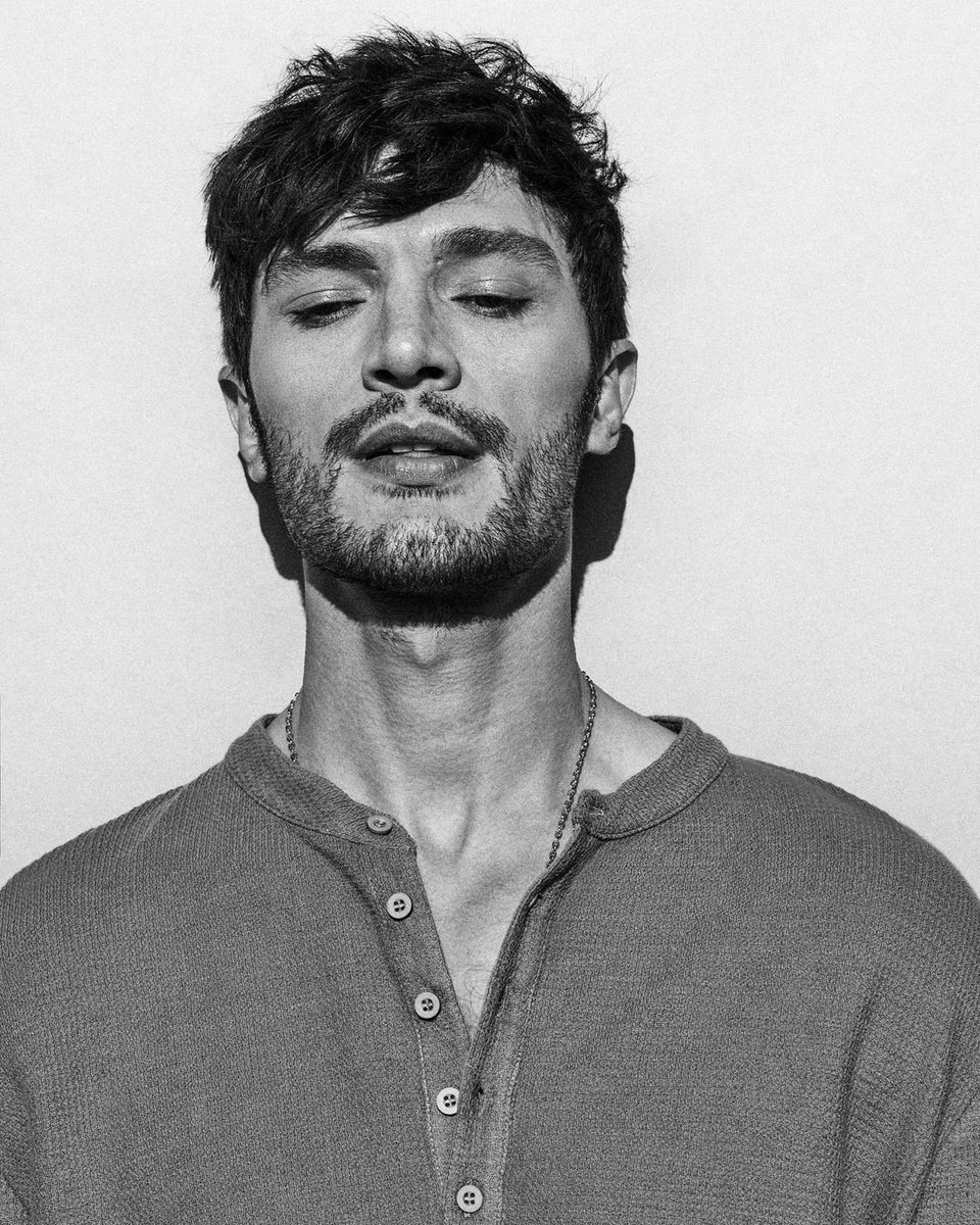 masqturkia's tweet photo. 📸 Las distintas caras de #İlhanŞen 🎭

#turkishactor #seriesturcas #seriesdivinity #AmorLógicaVenganza https://t.co/Yc102Ix8nb