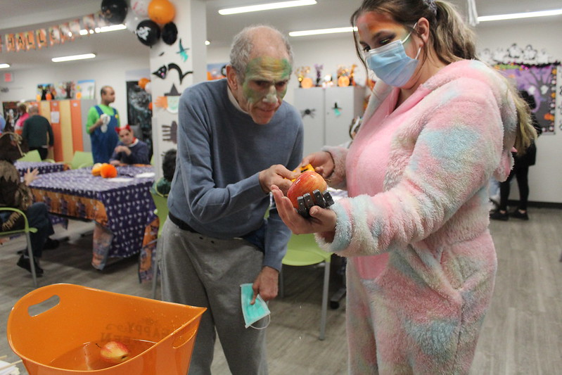 commbasedserv's tweet photo. We wanted to share our Site-Based Day #Halloweenparty photos! ๐ป It was a fun day that had a lot of spooky treats and fun games. ๐ It was all around a great day to dress up in a costume and have a great time! ๐ฅฐ#Halloween #spooky #communitybasedservices #inclusion #peoplefirst https://t.co/3TrKPuONSl