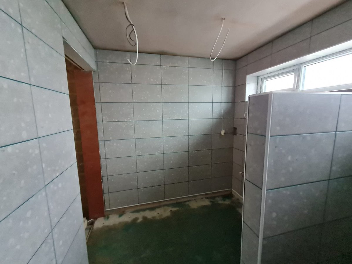RollingMegan's tweet photo. Tiles in my  new bathroom .. a twist on that classic song by The Police. #lookinggood #projectrenovation https://t.co/n8Ak1N9lI4