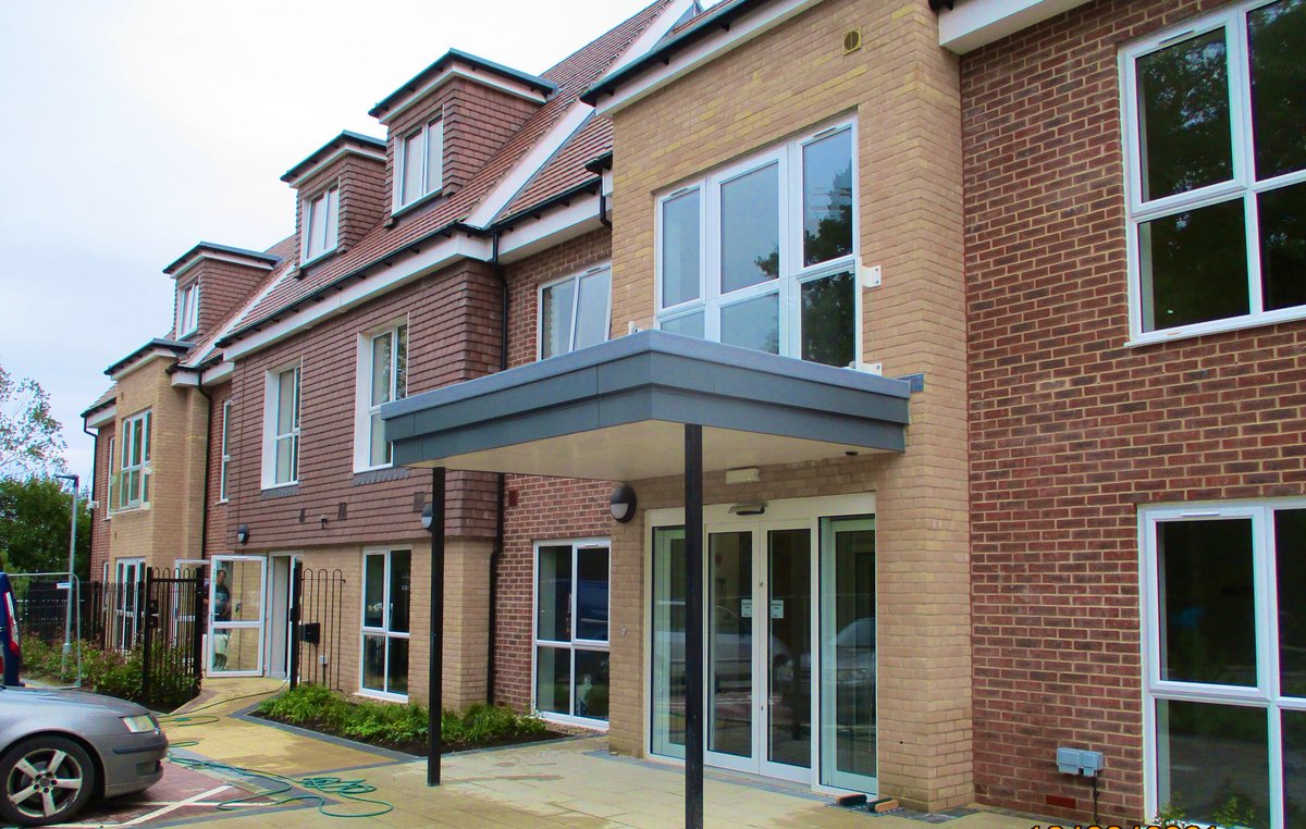 jennergroup's tweet photo. October was a busy month handing over two major projects in Kent & Sussex!
November looks set to follow suit, with phased handovers of some of our largest residential projects too!!
We β€οΈ construction!!
#carehome #extracare #residential #building #construction #teamjenner https://t.co/ad7yUKr0cN