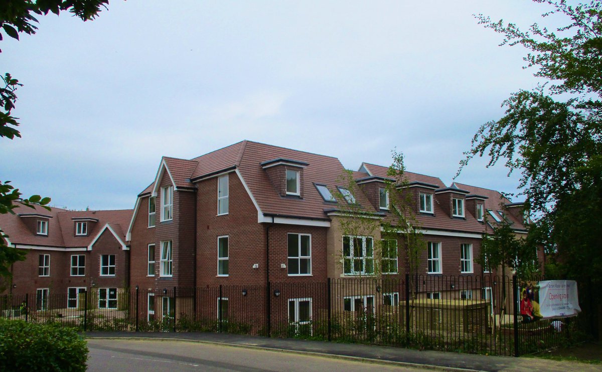 jennergroup's tweet photo. October was a busy month handing over two major projects in Kent & Sussex!
November looks set to follow suit, with phased handovers of some of our largest residential projects too!!
We β€οΈ construction!!
#carehome #extracare #residential #building #construction #teamjenner https://t.co/ad7yUKr0cN
