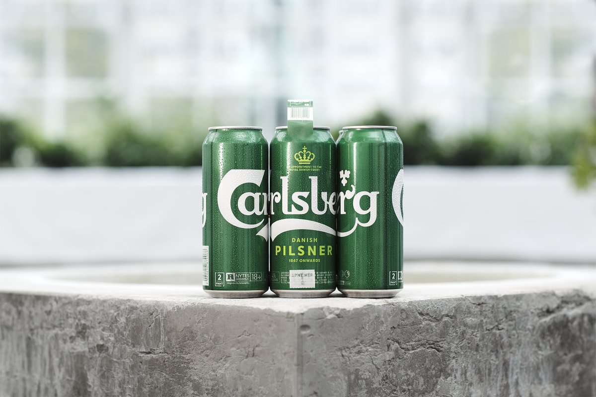 CarlsbergGroup's tweet photo. Great news! Snap Pack is now available in Poland, bringing our plastic-reducing six-pack to even more people!
Snap Pack minimises packaging by sticking our cans together, because the most sustainable packaging is the one you don’t use. #SnapPack #Carlsberg https://t.co/BYmkceXXmn