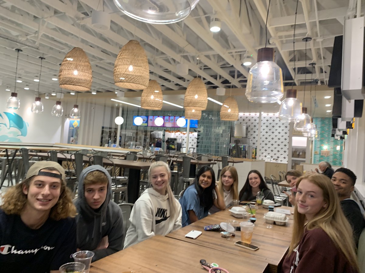 LSYoungLife's tweet photo. Lee's Summit YoungLife Newsletter - https://t.co/aVR0glgXob https://t.co/1Obg76BVYm