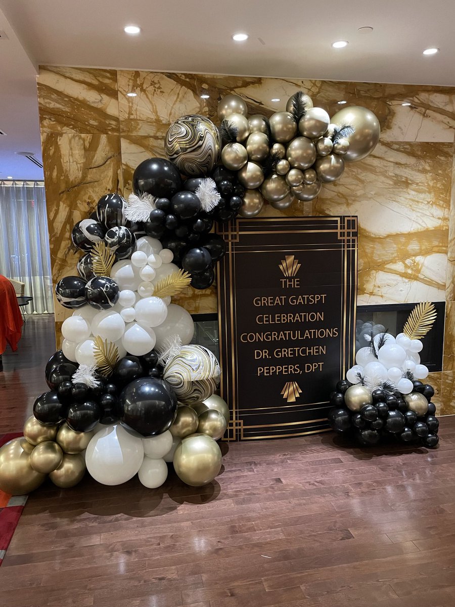 BTG_Joi's tweet photo. Look what I made this weekend 😍🥺 I’m truly perfecting my side hustle #DMVBalloons #HTXBalloons #DMVEventDecor #DC #Houston #Halloween https://t.co/rx7jSJTv0b