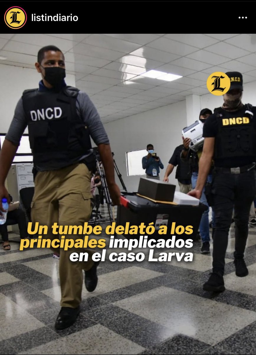 masinformadoRD's tweet photo. Como siempre, pero sigo insistiendo ¿verificaron la relación con el Viceministro del INVI? La relación comercial que existe con uno de los implicados en la Operación LARVA, ¿Para qué grupo politico trabajaban las narcofamilias? Cuando @DNCDRD responda esas preg entonces sabremos. https://t.co/AaJccWMlMl