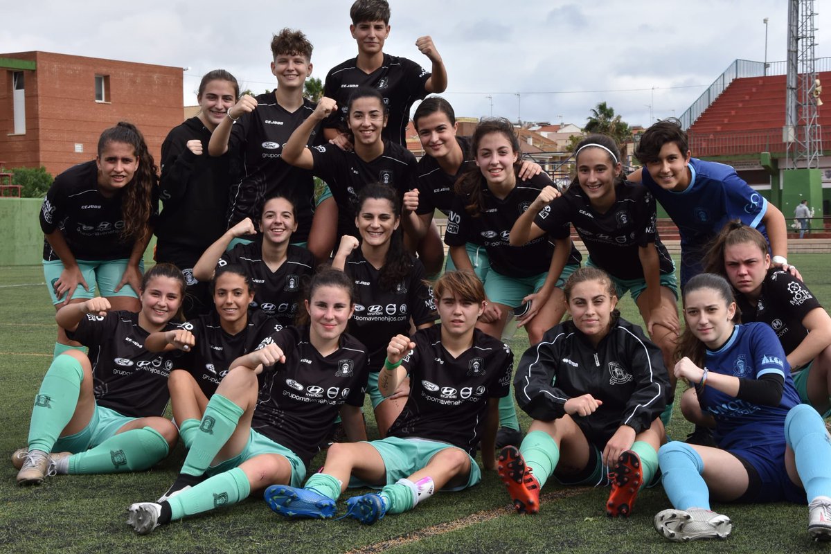 FeminasDBFC's tweet photo. Partido de liga categoría senior 
EXTREMADURA/ FÉMINAS 💪🔝
#feminásdonbenito
#Guerreras
#algomásqueunclub https://t.co/peH9ITWqRp