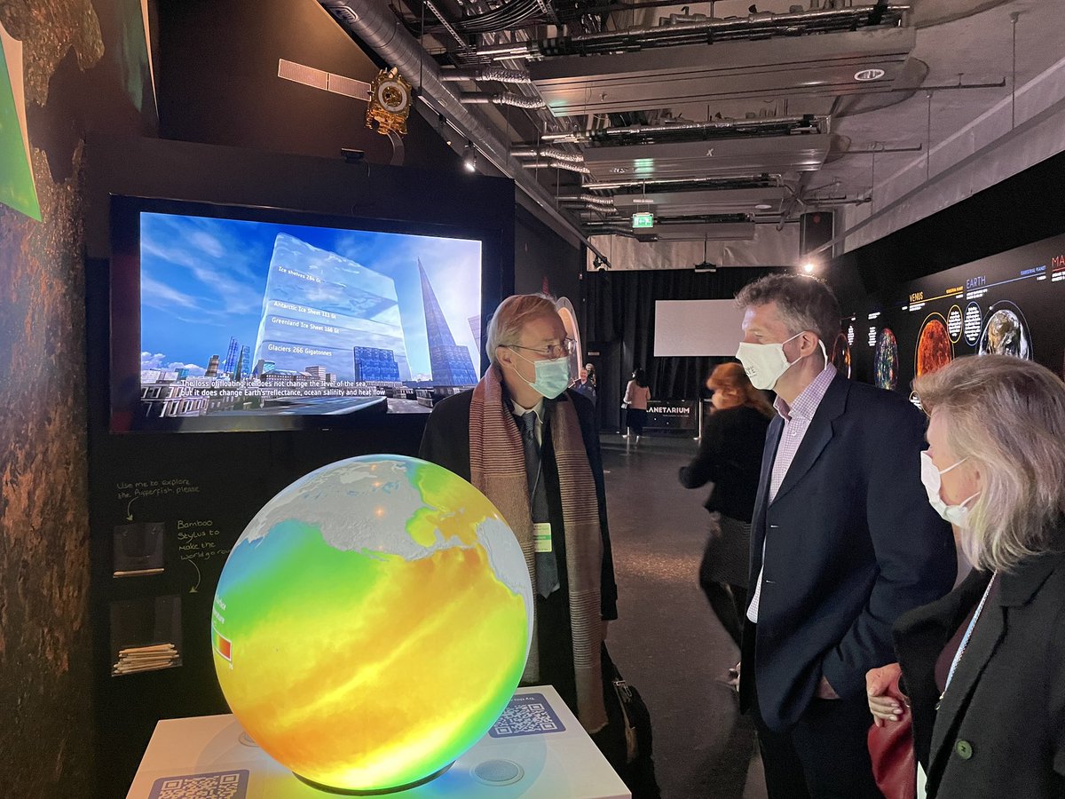 esaclimate's tweet photo. Talking earth observation data Prof Chris Merchant with @ESA directors Toni Tolken and Simonetta Cheli #COP26 https://t.co/kcd4Eag5GG