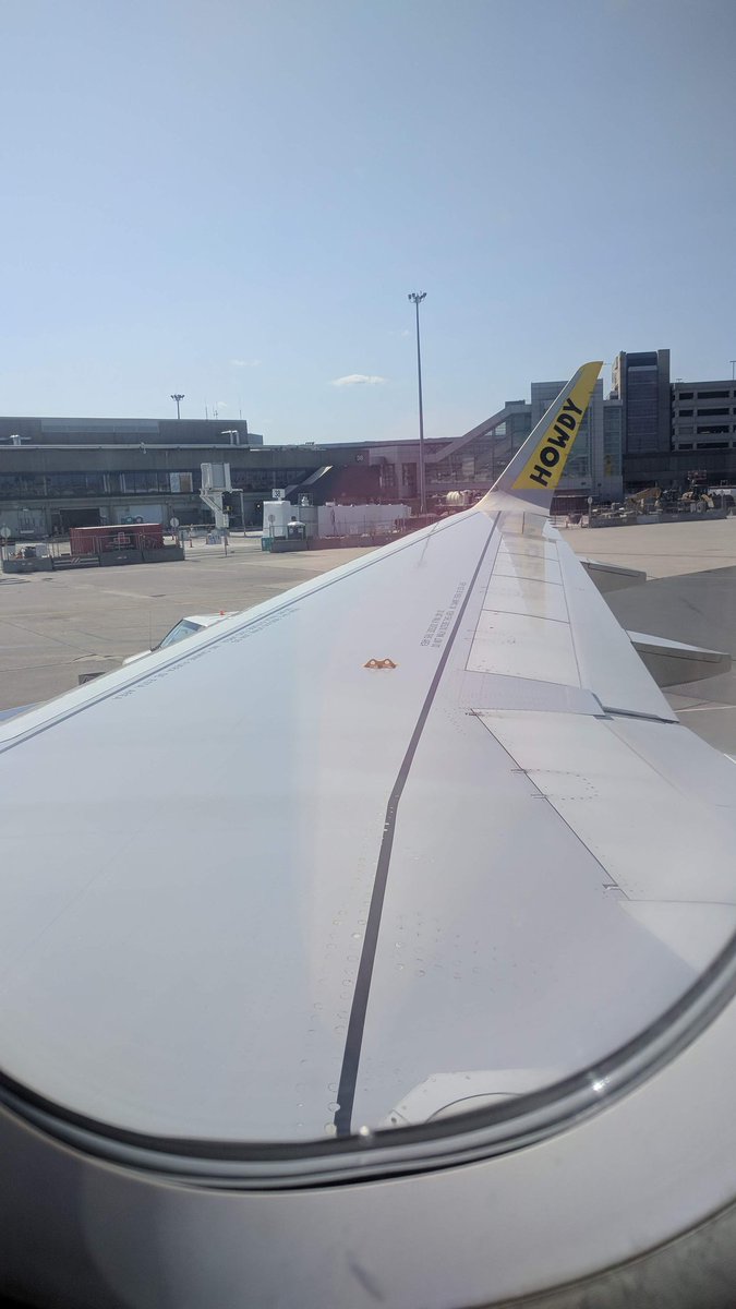 Talonsight's tweet photo. Portland-bound. #SolidarityWithNetflix https://t.co/Brikpnxoi1