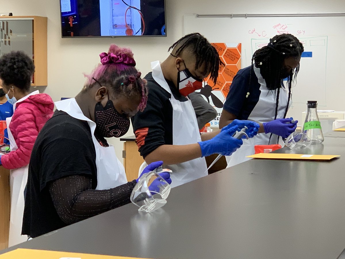 Building STEPS (@buildingsteps) on Twitter photo "If doing experiments like this could be my life every day, I would love it!" - Nyomi, Carver High School. Guess what Nyomi...it really could be!
Imagine having this response to all of your educational experiences! Thanks to <a href="/tuSTEMcenter/">tuSTEMcenter</a> for a great day in the lab! #stem "If doing experiments like this could be my life every day, I would love it!" - Nyomi, Carver High School. Guess what Nyomi...it really could be!
Imagine having this response to all of your educational experiences! Thanks to <a href="/tuSTEMcenter/">tuSTEMcenter</a> for a great day in the lab! #stem