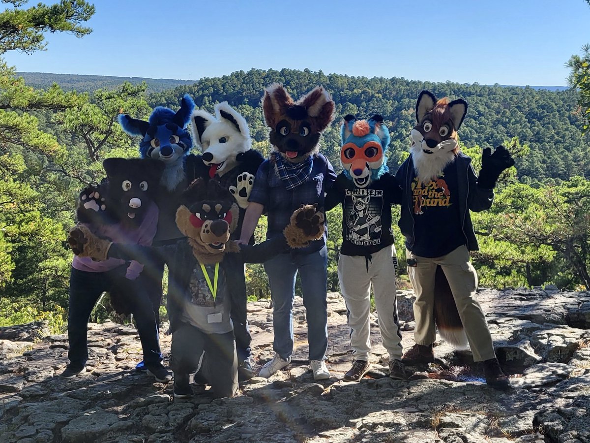 furscribbles's tweet photo. I had an amazing time with everyone this weekend! This hike was exhausting but well worth it! Looking forward to seeing everyone again already.
@JimDaleFox @RenniFox @CyroDefusk @caincanine @_AceShep @ThresherShork https://t.co/IMjh07PXtX