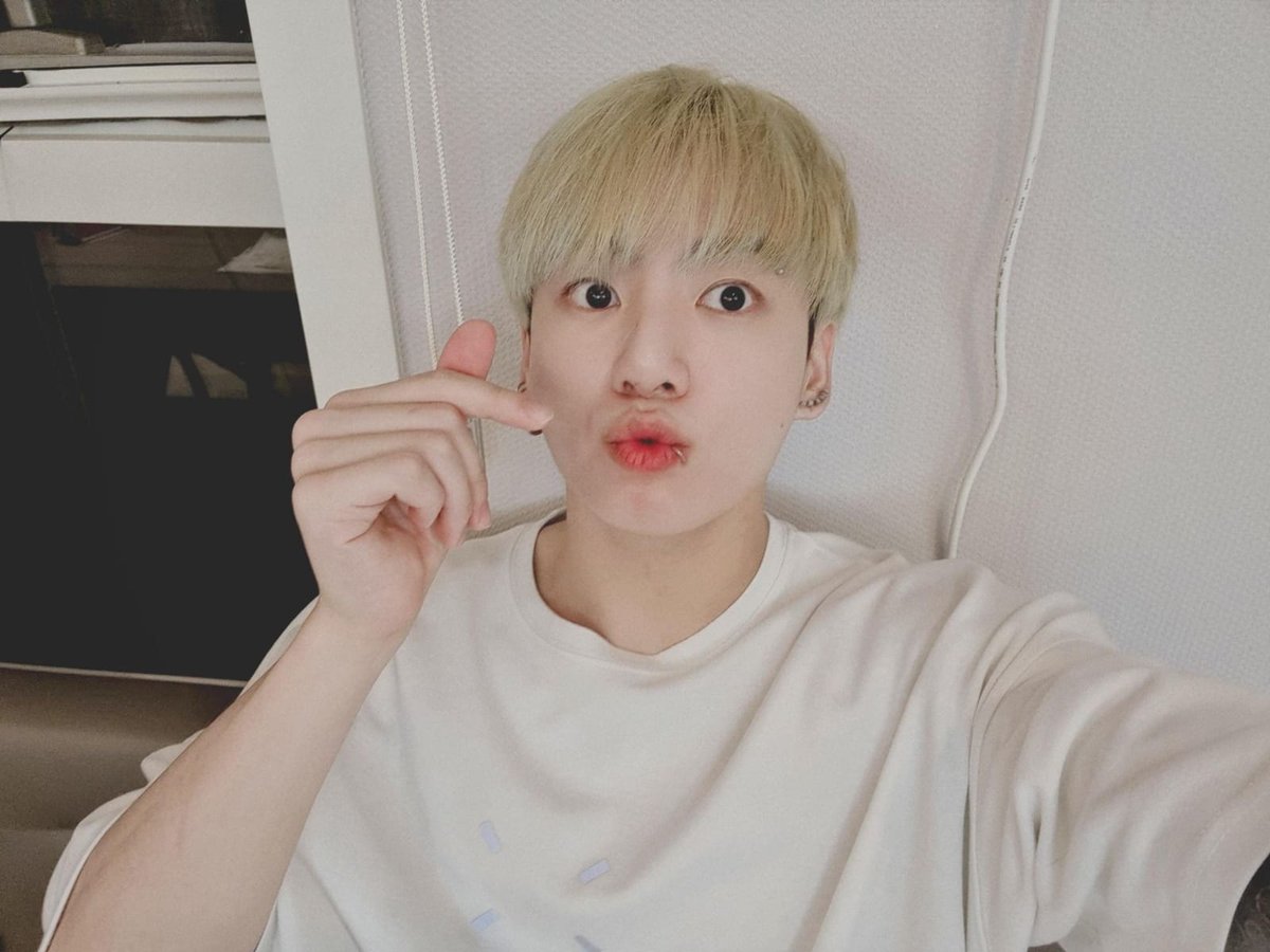 DeySikta's tweet photo. #ARSDSelcaDay 😉😉😉 https://t.co/D0qnLMVPvh