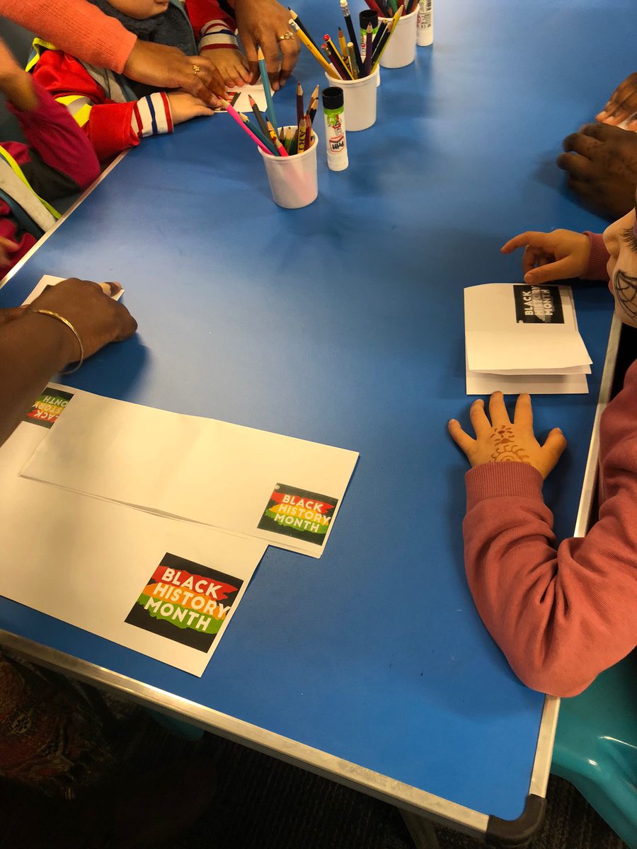 GreenwichLibs's tweet photo. We celebrated #BlackHistoryMonth last week at #GreenwichLibrary with a fun craft ๐จ Thank you to everyone for joining us! @LDNLibraries @Royal_Greenwich @Better_UK #LoveYourLibrary https://t.co/1dAhAhvZhL