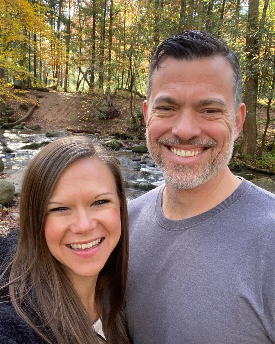 EricElliott_CPA's tweet photo. Because sometimes you just need a day off.  Resting up for #tax season #2022 w/ @nikkitelliott #offseason #Mondayvibes https://t.co/LsJJV1E6Xc