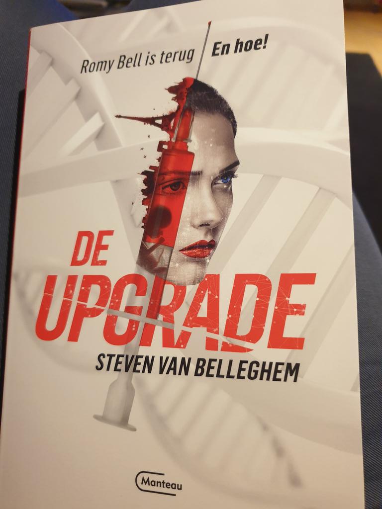 FonsLeroy's tweet photo. Na Eternal weer een thriller science (non) fiction verhaal van Steven Van Belleghem. In 1 keer uitgelezen ! Ook food for thought! #stevenvanbelleghem #deupgrade @StevenVBe https://t.co/kr5NuPqQto