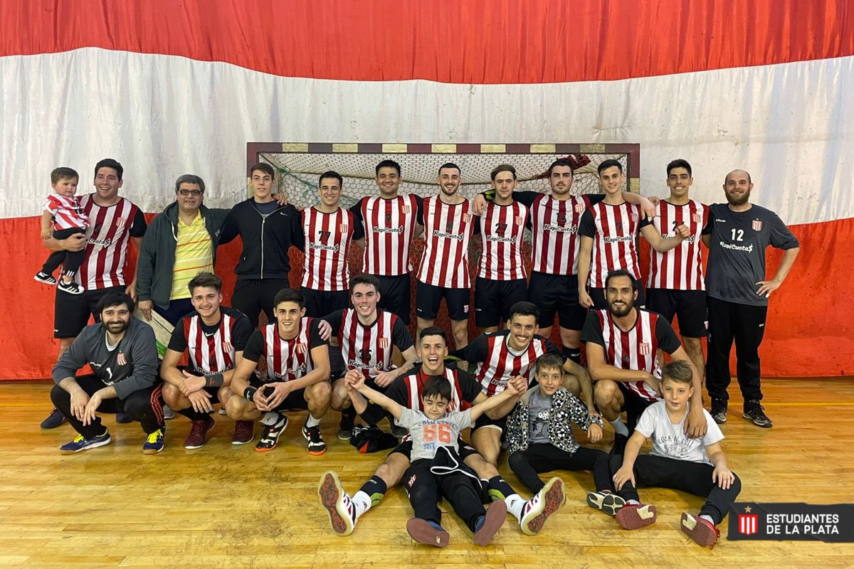 edelphandball's tweet photo. 🤾‍♂️ ¡Seguimos de racha! Los equipos masculinos sumamos de a tres frente a CID Moreno y San Telmo en Liga de Honor Plata y Segunda División

👉 https://t.co/wGWgUehvvN https://t.co/oVHQucrabG