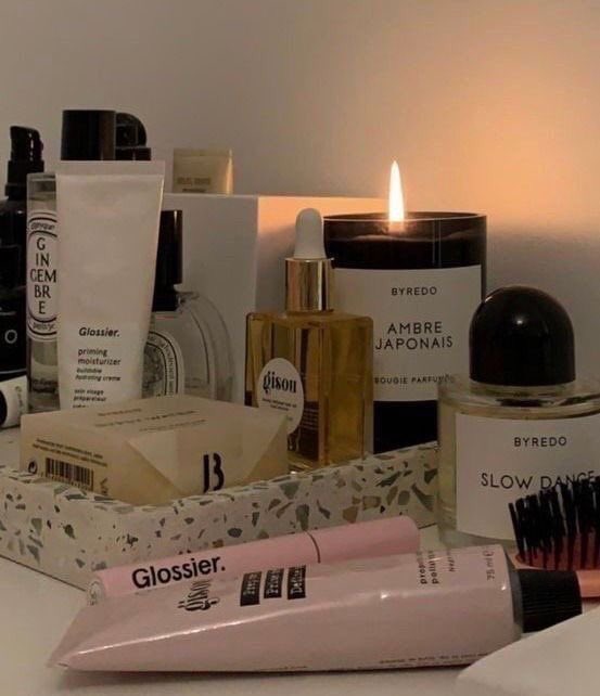 parisandior's tweet photo. night in https://t.co/l8qW49dDxo