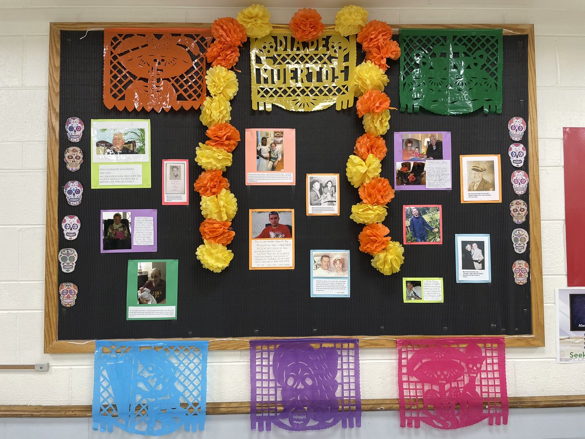 Southeast School and BPAC (Bilingual Parent Advisory Committee) are celebrating the Day of the Dead with a memorial to remember family and friends of our community #BeEvergreen
