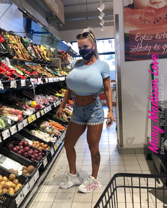 🛒 Supermarket time 🍐🍈🍑🍌 😅 #fashion #love #beautiful #style #beauty #instagood #cute #photooftheday #dress<a href="/tag/fashion"class="tags">#fashion</a><a href="/tag/love"class="tags">#love</a><a href="/tag/beautiful"class="tags">#beautiful</a><a href="/tag/photooftheday"class="tags"><span>#photooftheday</span></a><a href="/tag/instagood"class="tags"><span>#instagood</span></a><a href="/tag/model"class="tags"><span>#model</span></a><a href="/tag/cute"class="tags"><span>#cute</span></a><a href="/tag/hair"class="tags"><span>#hair</span></a><a href="/tag/beauty"class="tags"><span>#beauty</span></a>