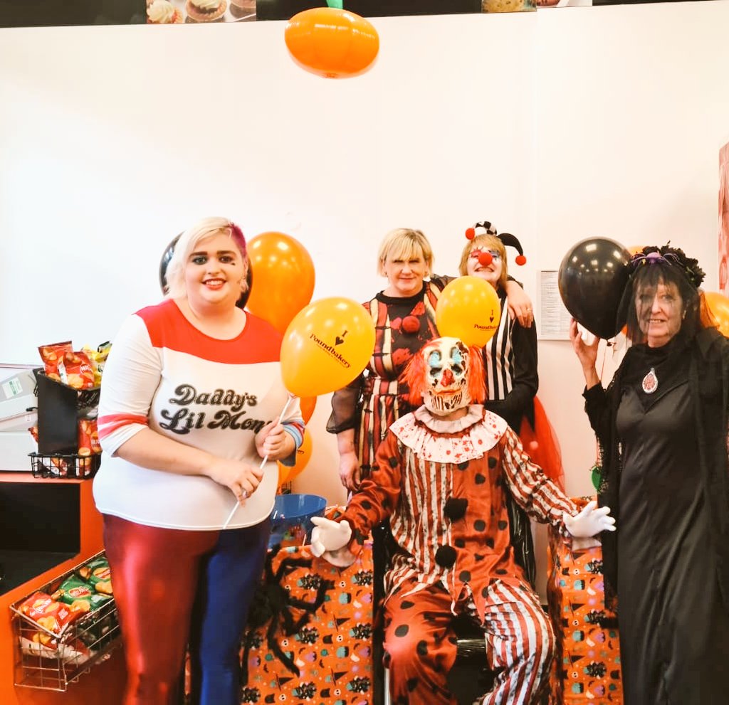 rottweilers2009's tweet photo. Some halloween fun at my shop over the weekend ,thanks again to all staff and customers @Poundbakery https://t.co/hdTlNpTHtn