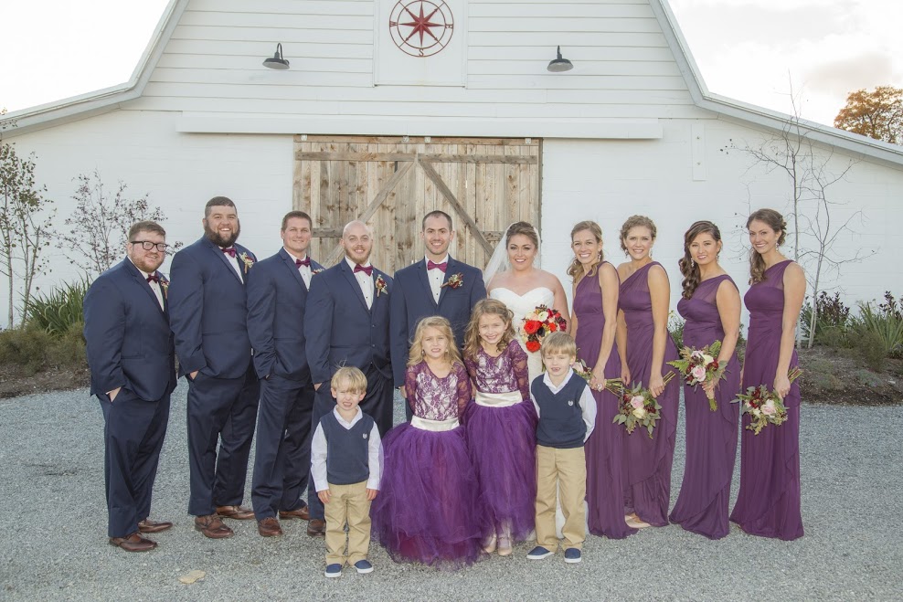 A classic barn is the perfect venue for a fall wedding. Just ask Michelle and Nathan. #weddingtips shorescleaners.com/blog/real-brid…