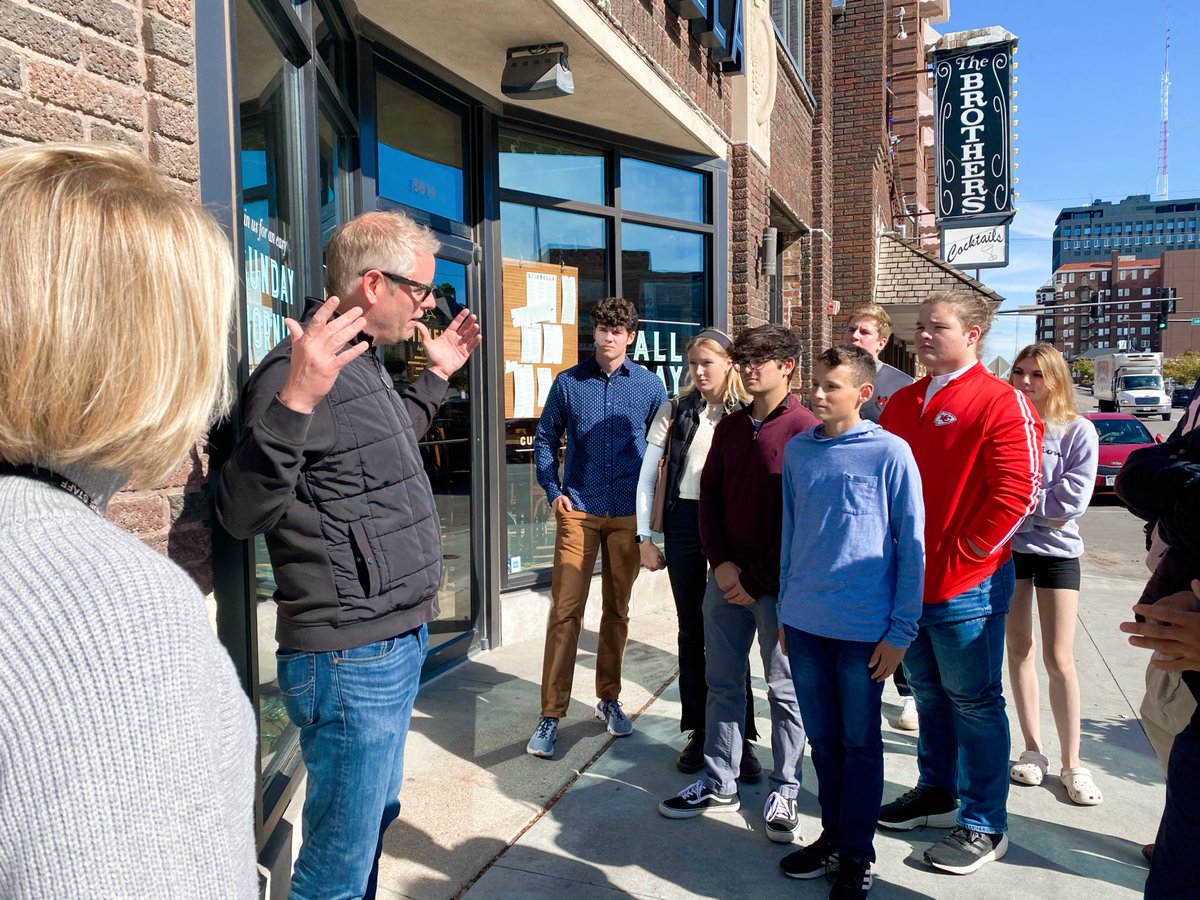 HatchWestside's tweet photo. Hatch and Entrepreneurship students took a trip to BlackStone to listen to CEO of GleenSlate Management, Matt Dwyer, talk about his experience reinvigorating the BlackStone area to be what it is today. 
Check back at the end of the week to learn more! @Westside66 #westsidehatch https://t.co/EFcJaugIMN