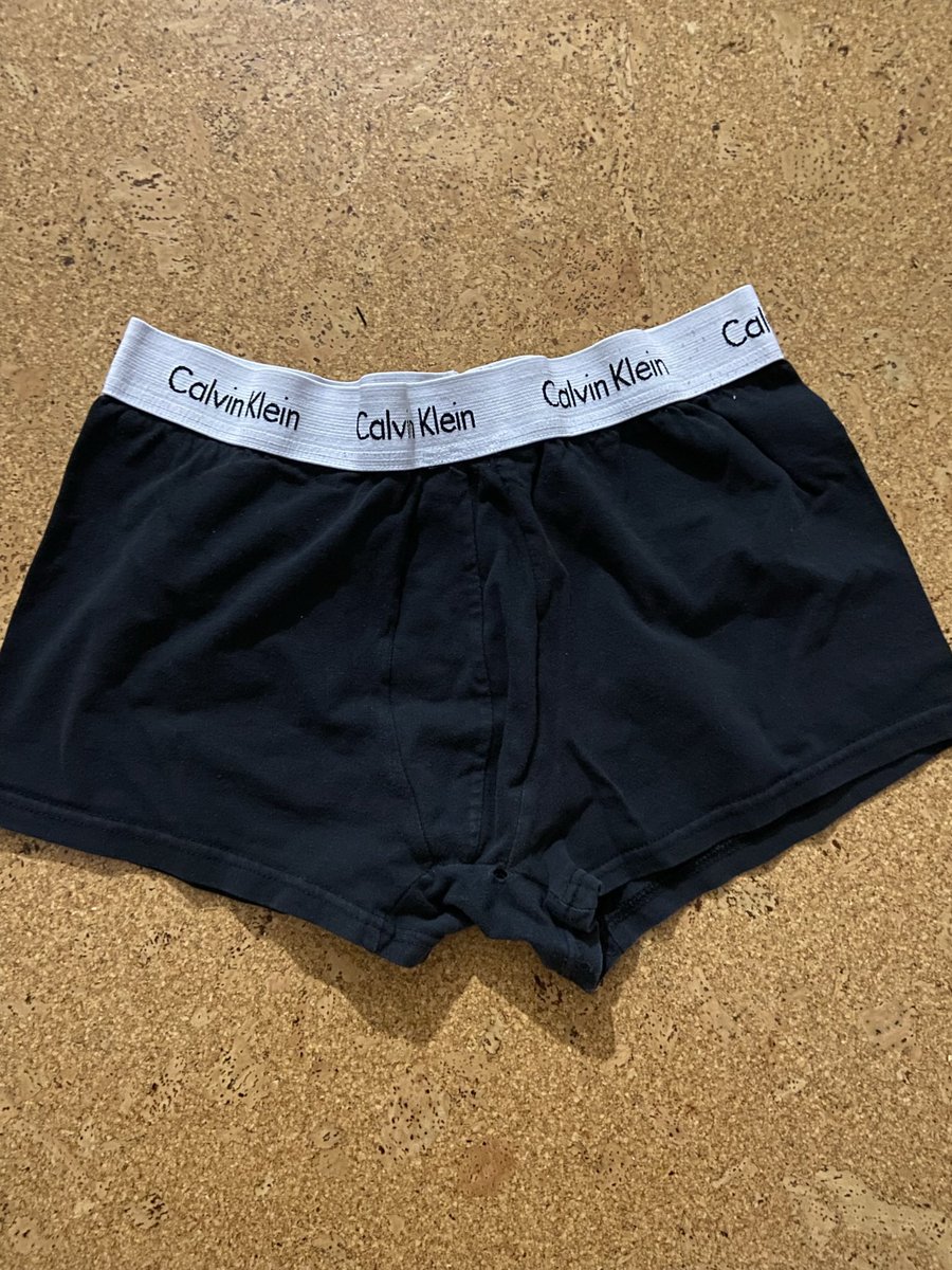 Charlunterhose's tweet photo. Unterhosen zu verkaufen. Für veredelung gerne anschreiben! #unterhose #boxershort #gay #wichse #geil https://t.co/n5C14xmCaK