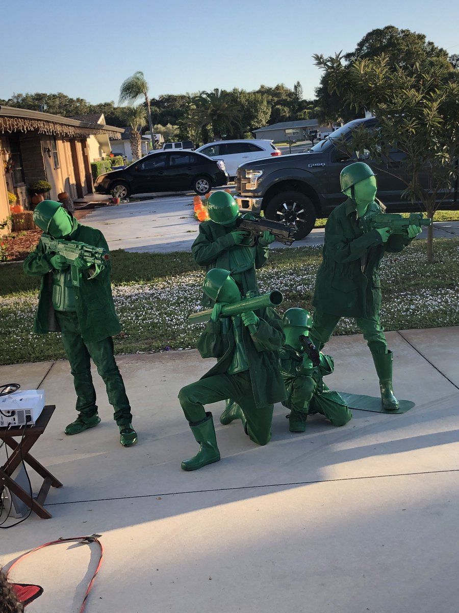 NateTalksSports's tweet photo. My boys and their buddies dressed up as the Army men from Toy Story. With some help they designed and spray painted their costumes. Here’s the finished product #ToyStory #daddythuggin #halloween2021 https://t.co/rV5OuQUQu9