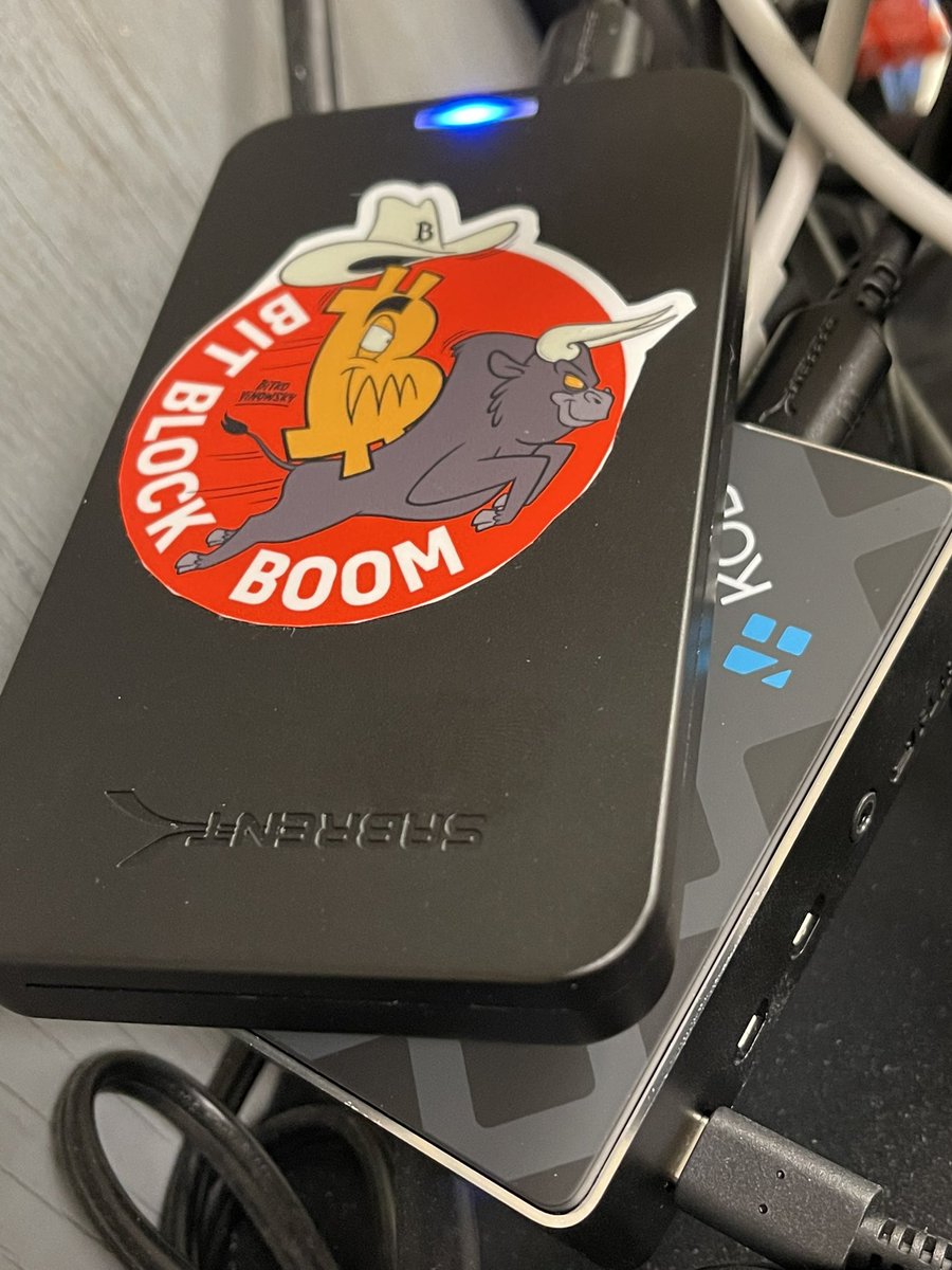 WaterlooATXBTC's tweet photo. Doing my part #BTC. Thank you @getumbrel for the ease of running a node and @GaryLeland @bitblockboom for the cool sticker to dress up my #BitcoinNode https://t.co/6UElwmZxr2