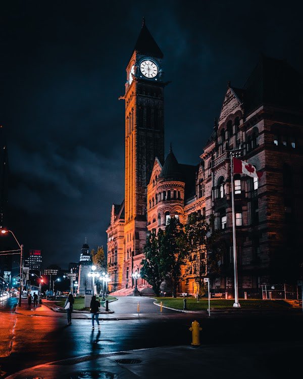 ⚠️ FREE NFT MINT GIVEAWAY!

Gas might be high but that doesn’t mean I can’t give away some art to give back to all of you for believing in me 🤝

♻️ Retweet/Follow + Tag 3 people who may have not seen my work.

Toronto Icons NFT Collection just launched Drop info Below ⬇️