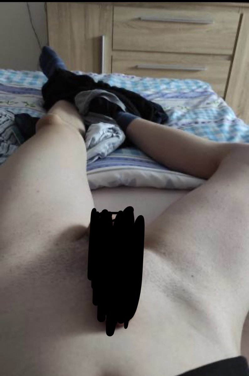 Charlunterhose's tweet photo. Verkaufe vollgewichste Unterhosen. #wichse #cum #boxershort #unterhosen #gay #geil https://t.co/1171Tliywx