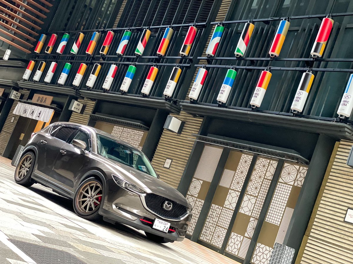 22go_cx8's tweet photo. 〈固定〉#cx5 #suv #mazda #withmazda #マツダ #マツダ好きな人と繋がりたい #mazdacamarades #チタニウムフラッシュマイカ #blitz #damperzzr #ローダウン #workjapan #workwheels #lanvec #フェンダー塗装 #マルチファンクションブルーミラー #pilotsport4suv https://t.co/9ueUNbo64t