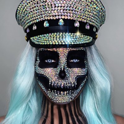 lishartistry's tweet photo. #NewProfilePic https://t.co/IG9gEfuLQG