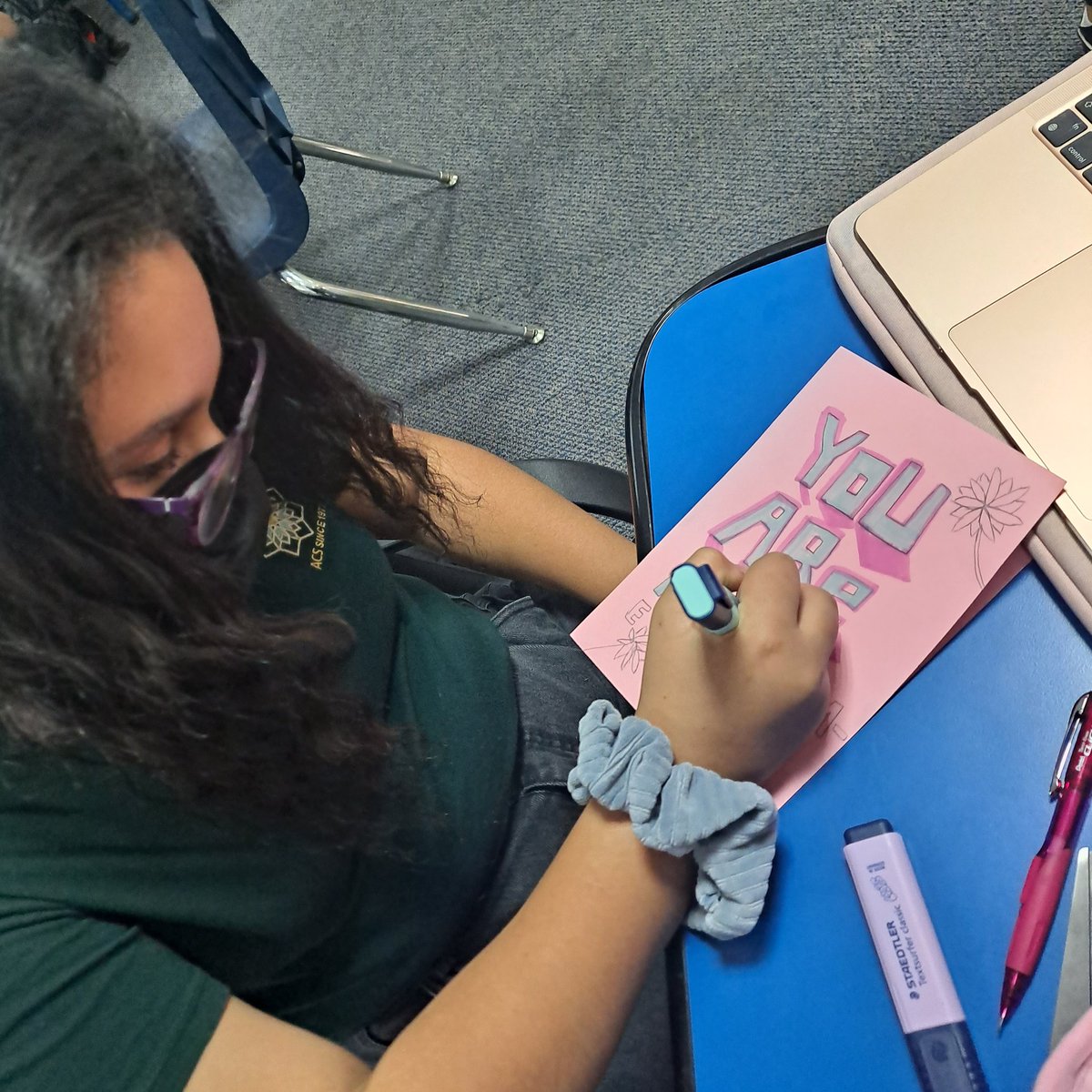 sumera_muhammad's tweet photo. #volunteering connects you to others. Grade 6 students are learning the importance of volunteering in their Islamic class. Today they wrote some lovely messages to the senior citizens to brighten their day. 
#lettersagainstisolation
#IamACS
#ACSlearns https://t.co/ABRruci9du