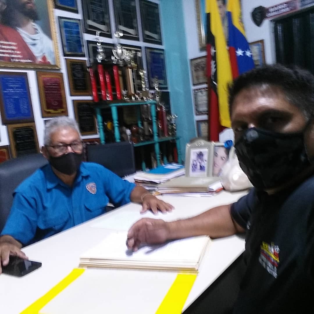 Orientacion de caso en el Colegio García de Hevia.
@MPPEDUCACION 
<a href="/charlychaves/">Charly Rojas Chaves</a> 
<a href="/Annydednna/">Dednna Táchira</a> 
<a href="/codennat/">codennat</a> 
<a href="/FreddyBernal/">Freddy Bernal</a> 
@SPETachira 
<a href="/COMUNIDADESED15/">DIV. COMUNIDADES EDUCATIVAS TÁCHIRA</a> 
@zonaeductachira 
<a href="/cn_educ/">CNDefensorías Educativas MPPE</a> 
<a href="/edward_arellano/">edward saint</a> 
<a href="/EHer1983/">CLIFP Córdoba</a> 
<a href="/NicolasMaduro/">Nicolás Maduro</a>