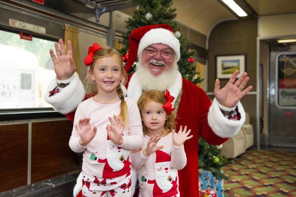 Ohio_Tourism's tweet photo. Have you purchased your tickets yet? 
"Climb aboard and join the @CVSRR for a journey of a lifetime. Escape the ordinary of the every day as you watch the magic unfold as we make our grand journey on the North Pole Adventure™." https://t.co/qbWORYOw6n https://t.co/ZzDHyNJy85