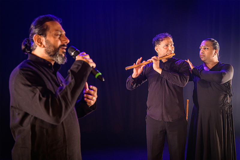 pulseconnects's tweet photo. #Newsletterhighlights Three festivals - Women in the Arts, Shout #queerarts and Diwali.
Activities and events at the #BanyanTreeExhibition in Luton, and #Lullaby at Nitin Sawhney’s ‘Journey’.
Songs of the Heart - live music, dance and filmed dance. https://t.co/jgORhLRayr https://t.co/8PlLG2udh9