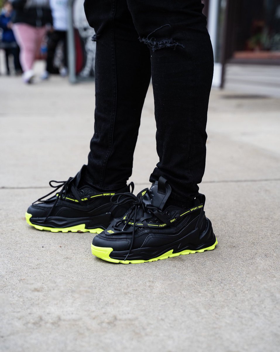 raxson23's tweet photo. Ohio  Wya Black Owned Shoe Brand Retweets Are Free New Shoe Alert 🚨 and we now have size 12’s Thank you so much 😪🖤 just a kid from Cleveland #keepbeatingtheodds #fyp #shoesaddict https://t.co/RkdFb2MX5e