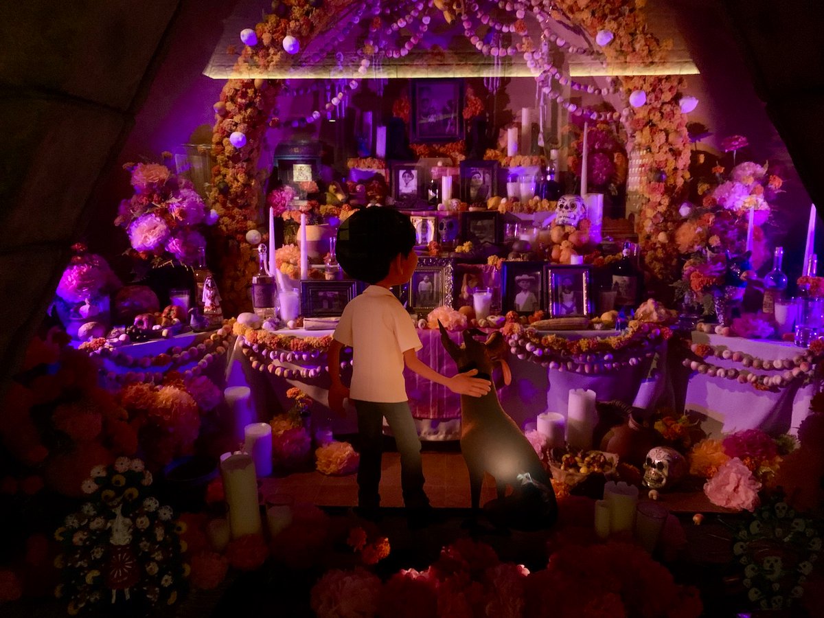 WDWEmptyNesters's tweet photo. Miguel and Dante from Coco at an ofrenda in the Mexico Pavilion in Epcot.
#WaltDisneyWorld #DisneyWorld #WDW #DisneyParks #Disney #DisneyTrip #DisneyFan #DisneyFun #Epcot #Miguel #Coco #Pixar #Dante #DisneyWorld50 #WDW50 #DiaDeLosMuertos #ofrenda #Ofrendas https://t.co/uDvZahMJXW
