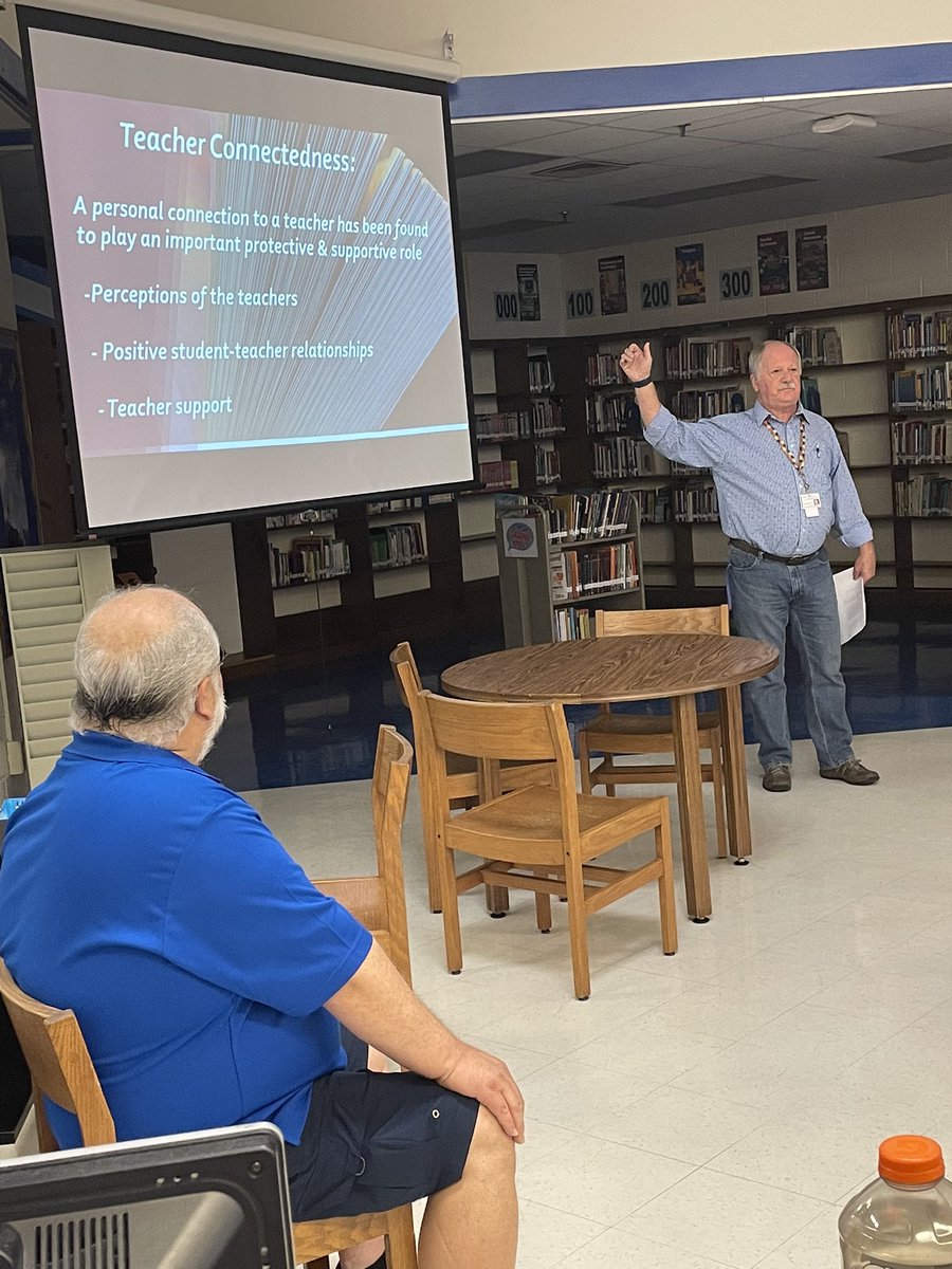 SRMSCowboys's tweet photo. Mr Boissoneault and Mr Valencia provided some insight on the psychology behind school culture and climate, how students view it, and why it’s so important. #sdircpdday https://t.co/ZKBRA3RLhs