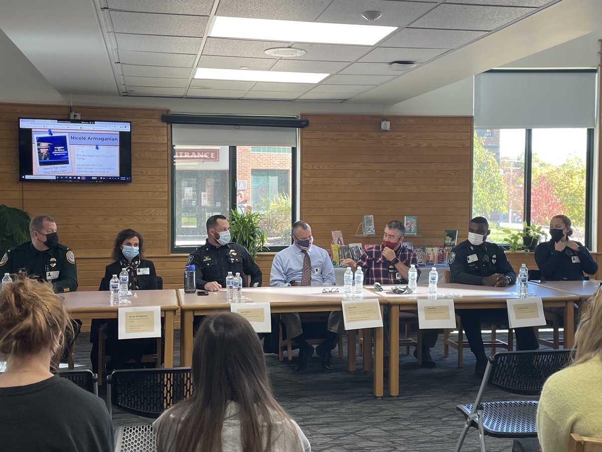 CoachBreen's tweet photo. Huge thanks to everyone on our CHS law enforcement panel, made up of 6 CHS alumni and a @tidefieldhockey coach!!

Representatives from @ConcordPolice, @NH_StatePolice, @NHfishandgame, @DEAHQ and Franklin Police!!! https://t.co/vpESXkTUVg