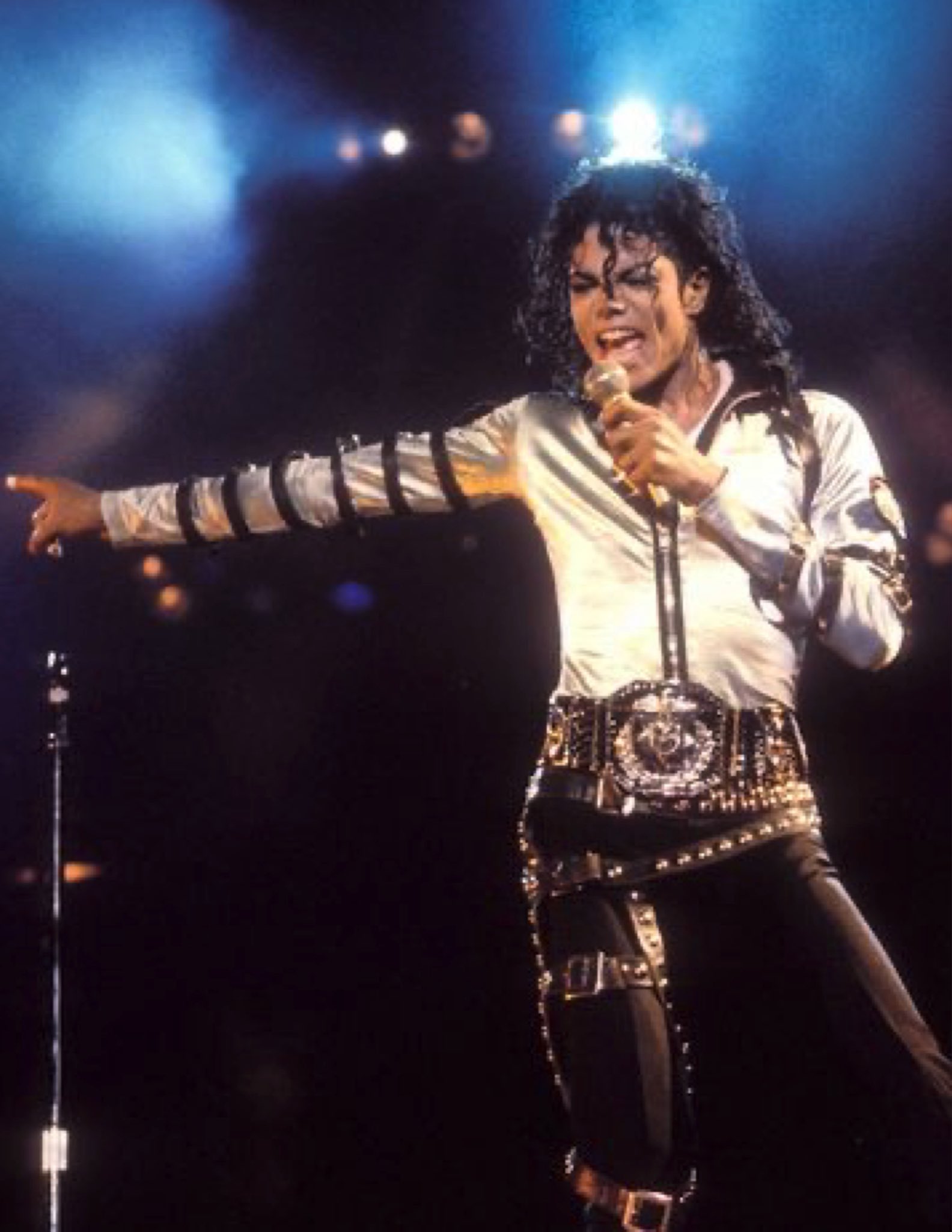 Arriba 43+ imagen michael jackson bad tour outfit