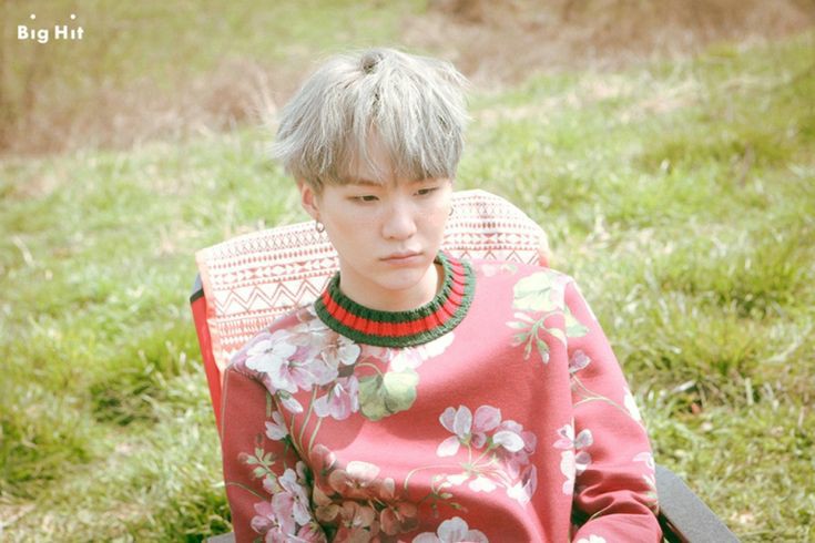 hellpmecupid's tweet photo. ⊱ ━━━.⋅𝑷𝒆́𝒕𝒂𝒍𝒐𝒔 𝒅𝒆 𝑳𝒖𝒏𝒂⋅.━━━ ⊰
Vengo a acompañar a Dem y Tori a la inauguración de su florería.
Estoy contento por ser parte de este proyecto que significa mucho para ambos. ¡Felicidades! <3
#GardenParty #TheRedStringOfFate #MoonPetalsOpening https://t.co/lG11F6bVYA