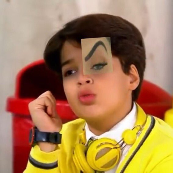 Eu tô assim conversando com o Leandrinho, Dudu e Beto kkkkk